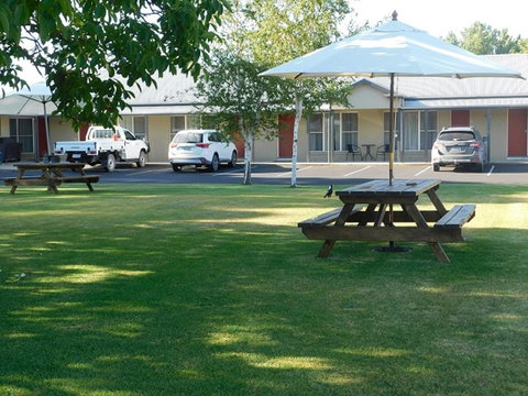Alexander Cameron Suites - Accommodation Port Hedland 1