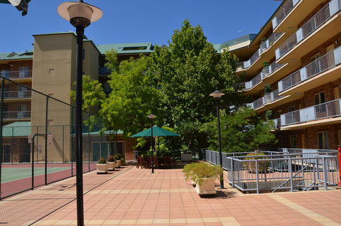 ADELAIDE CENTRAL APARTMENT - 3BR, 2BATH & CARPARK - Accommodation Port Hedland 25
