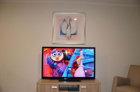 ADELAIDE CENTRAL APARTMENT - 3BR, 2BATH & CARPARK - Accommodation Port Hedland 9