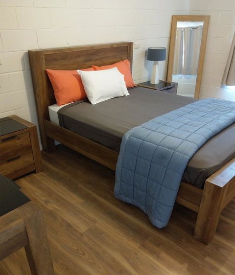 Desert Gum Retreat Gough St - Accommodation Port Hedland 10