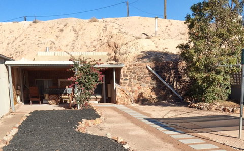 Desert Gum Retreat Gough St - Accommodation Port Hedland 7
