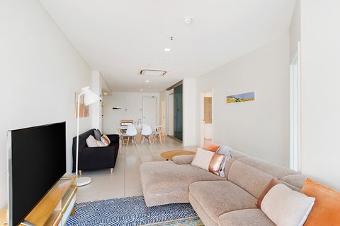 Stylish And Comfortable, Views Over Gouger St! - Accommodation Port Hedland 20
