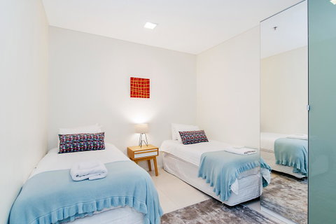 Stylish And Comfortable, Views Over Gouger St! - Accommodation Port Hedland 12