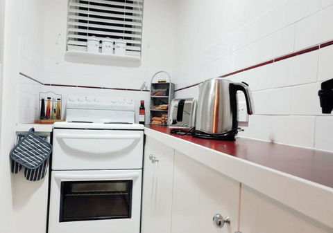 Court House - Studio - Accommodation Port Hedland 2