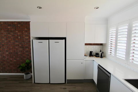 Southern Sands\' Beachfront Apartment - Accommodation Port Hedland 9