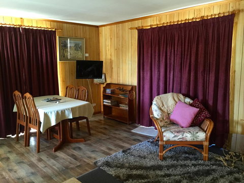 Clare Valley Cabins - Accommodation Port Hedland 3