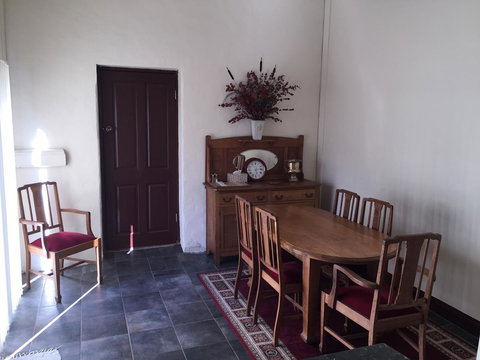 Clare Valley Cabins - Accommodation Port Hedland 27