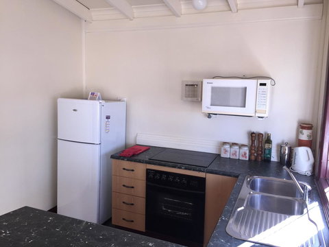 Clare Valley Cabins - Accommodation Port Hedland 23