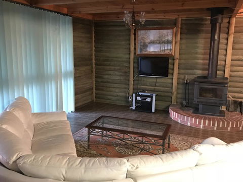 Shangri La Moonta Bay - Accommodation Port Hedland 9