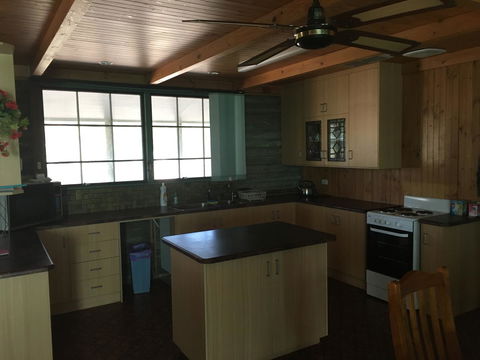Shangri La Moonta Bay - Accommodation Port Hedland 11