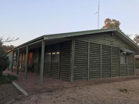 Shangri La Moonta Bay - Accommodation Port Hedland 3