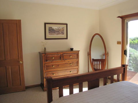 Edge Of Innes - Accommodation Port Hedland 9