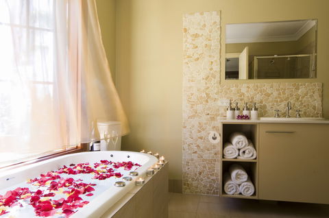 SummerHills Retreat Byron Bay - Accommodation Port Hedland 9