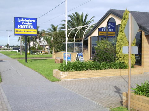 Aviators Lodge - Accommodation Port Hedland 0