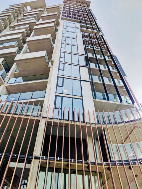 ONE Adelaide CBD - Accommodation Port Hedland 2