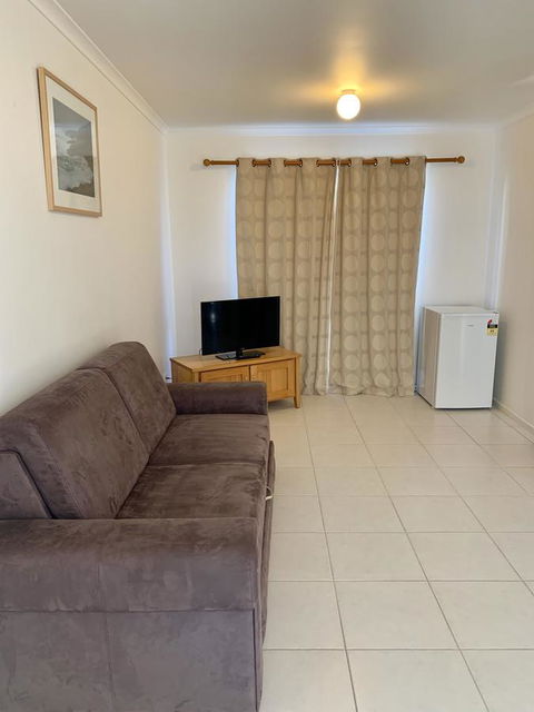 Bayview Beach House Apartment No 1 - Accommodation Port Hedland 4