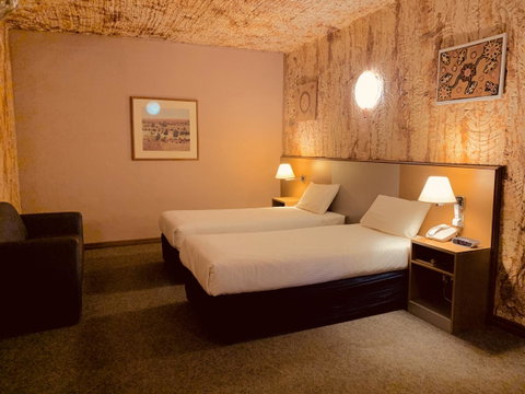 Desert Cave Hotel - Accommodation Port Hedland 7