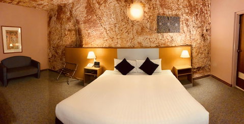 Desert Cave Hotel - Accommodation Port Hedland 2