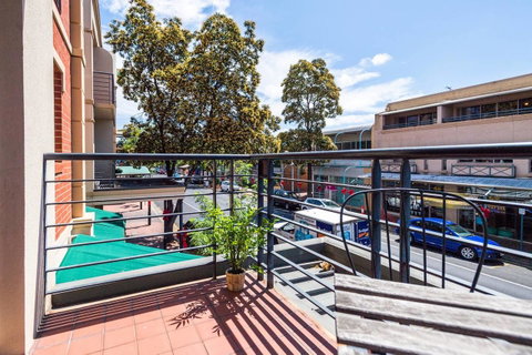 Executive 3 Bedroom Apartment + Internet + Parking - Accommodation Port Hedland 28