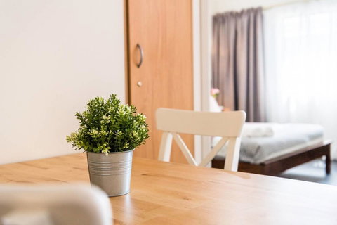 Executive 3 Bedroom Apartment + Internet + Parking - Accommodation Port Hedland 30