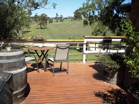 1860 Wine Country Cottages - Accommodation Port Hedland 3
