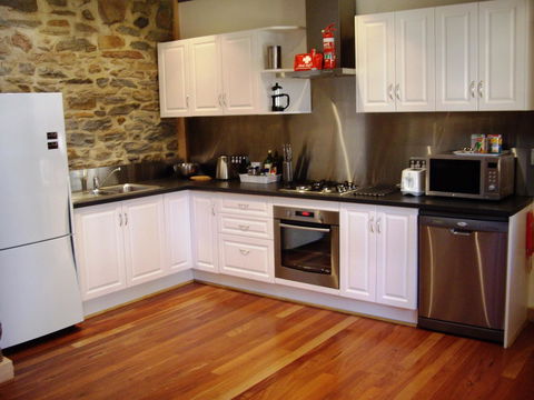 1860 Wine Country Cottages - Accommodation Port Hedland 17