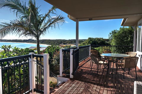 The Whitehouse - Accommodation Port Hedland 2