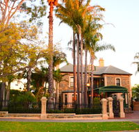 Grand Bluestone Mansion - Accommodation Port Hedland
