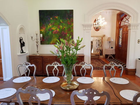 Grand Bluestone Mansion - Accommodation Port Hedland 6
