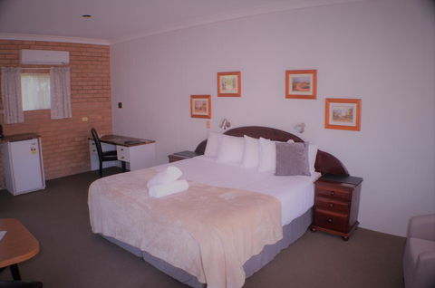 Deer Park Motor Inn Armidale - Accommodation Port Hedland 12