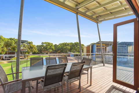 Villa 53 South Shores - Normanville S14 - Accommodation Port Hedland 4