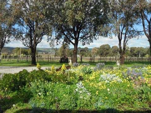 Linger Longer Vineyard - Accommodation Port Hedland 17