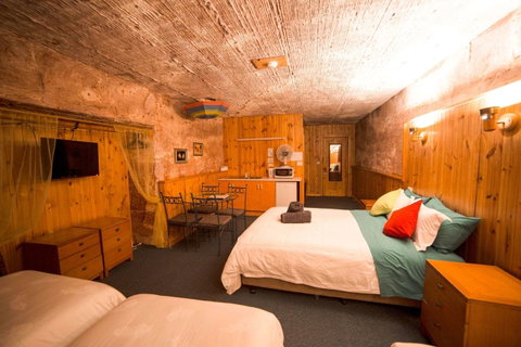 Comfort Inn Coober Pedy Experience - Accommodation Port Hedland 6