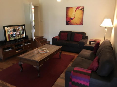 A Secret Garden - Accommodation Port Hedland 3