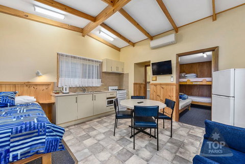 Millicent Hillview Caravan Park - Accommodation Port Hedland 16