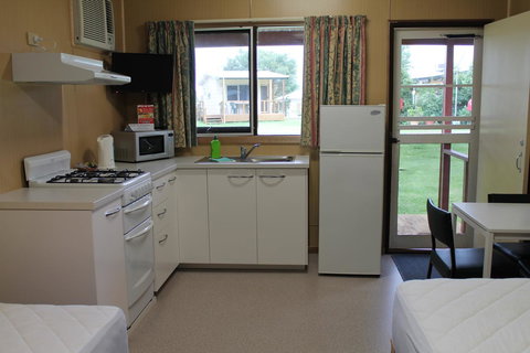 Millicent Hillview Caravan Park - Accommodation Port Hedland 36