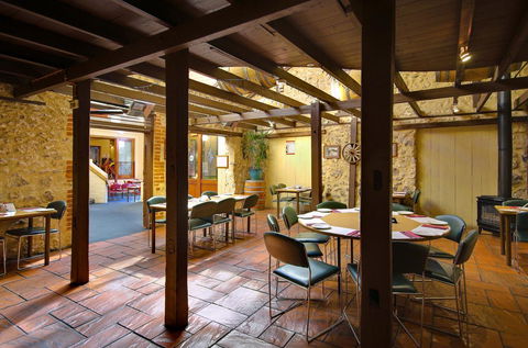 Victoria Hotel Strathalbyn - Accommodation Port Hedland 12