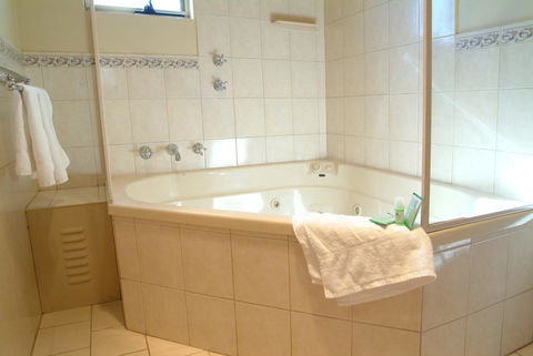 Victoria Hotel Strathalbyn - Accommodation Port Hedland 5