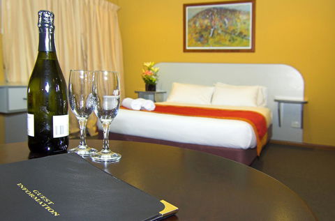 Victoria Hotel Strathalbyn - Accommodation Port Hedland 13