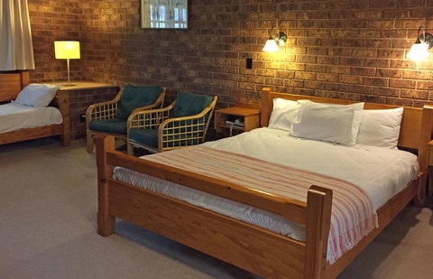 Coonawarra Place Motor Inn - Accommodation Port Hedland 12