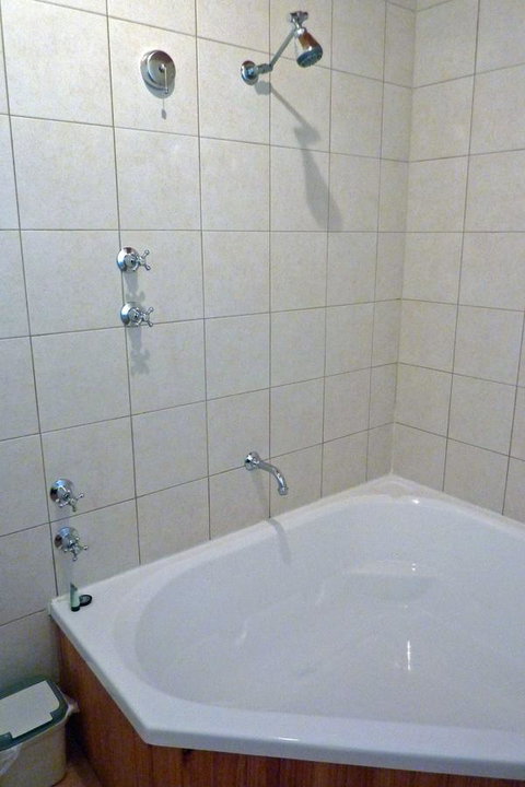 Coonawarra Place Motor Inn - Accommodation Port Hedland 10