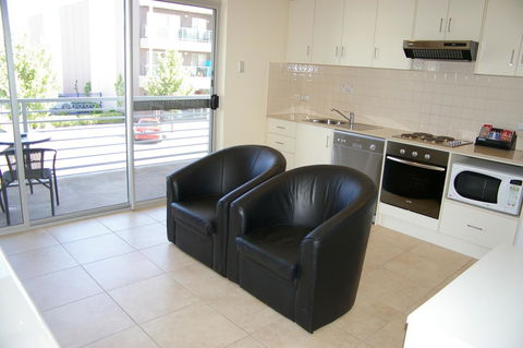 Mawson Lakes Hotel - Accommodation Port Hedland 29
