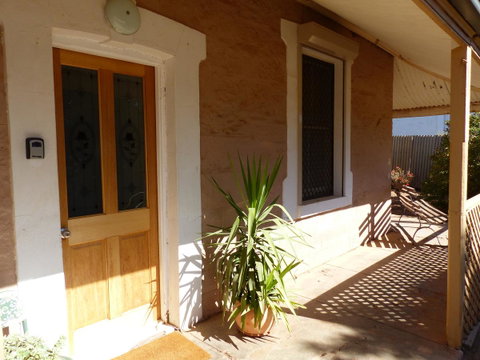 Andy\'s Accommodation - Accommodation Port Hedland 8