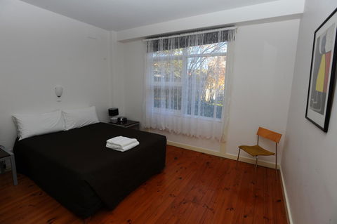 Glenelg Holiday Apartments-Ellis - Accommodation Port Hedland 8