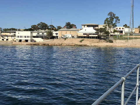 Beachside & Jetty View Apartment 6 - Captain\'s Apt - Accommodation Port Hedland 39