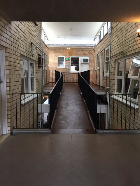 Adelaide Backpackers And Travellers Inn - Accommodation Port Hedland 10