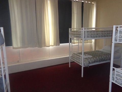 Adelaide Backpackers And Travellers Inn - Accommodation Port Hedland 3