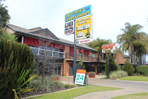 Cattlemans Country Motor Inn & Serviced Apartments - Accommodation Port Hedland 2