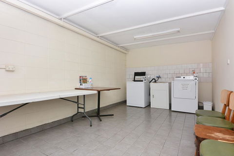 Motel Poinsettia - Accommodation Port Hedland 8