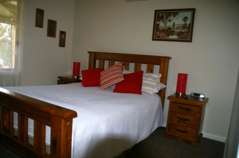 The Hakeas - Accommodation Port Hedland 2